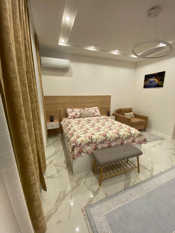 Apartman Cristal Lux Trebin Dış mekan fotoğraf