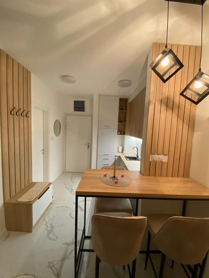 Apartman Cristal Lux Trebin Dış mekan fotoğraf