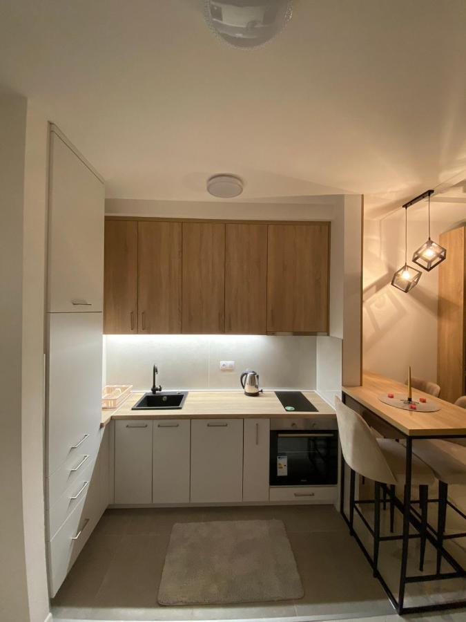 Apartman Cristal Lux Trebin Dış mekan fotoğraf